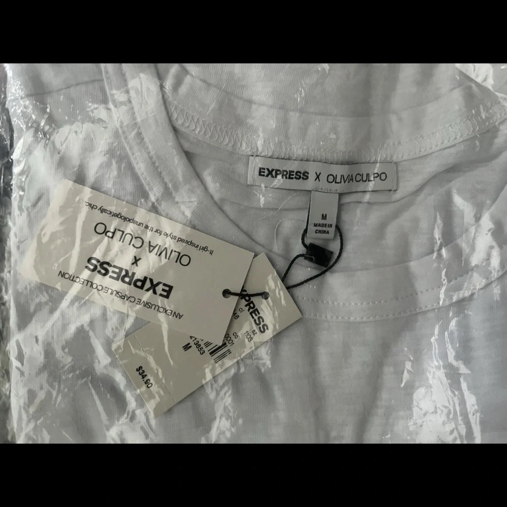 "Stronger than you Think" Tee - Picture 3 of 7